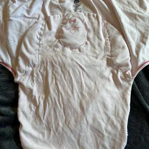 Nested Bean Zen Swaddle Classic | 0-6 months - Picture 1 of 3